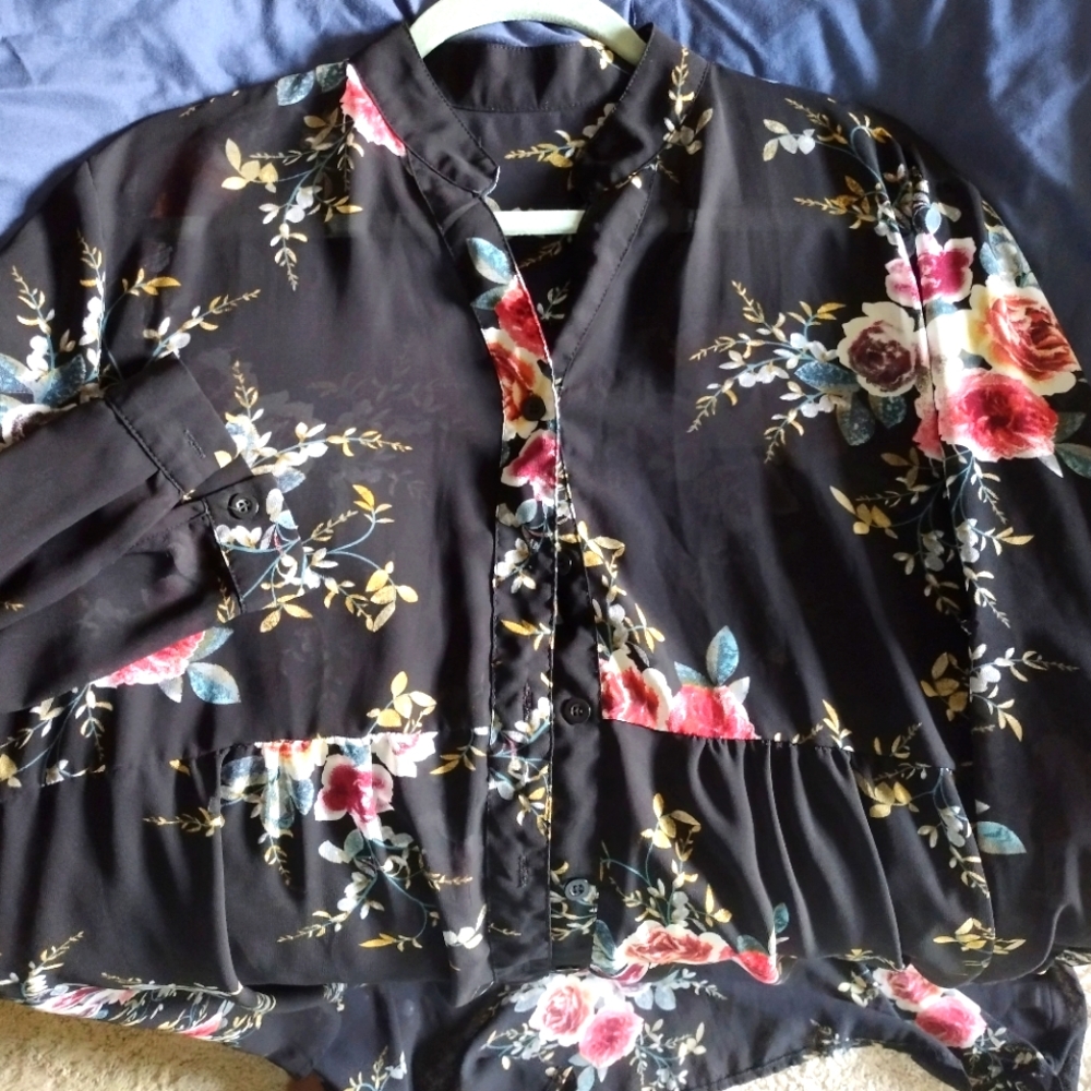 Sheer Cover-up top. Black with burgundy/pink flower print